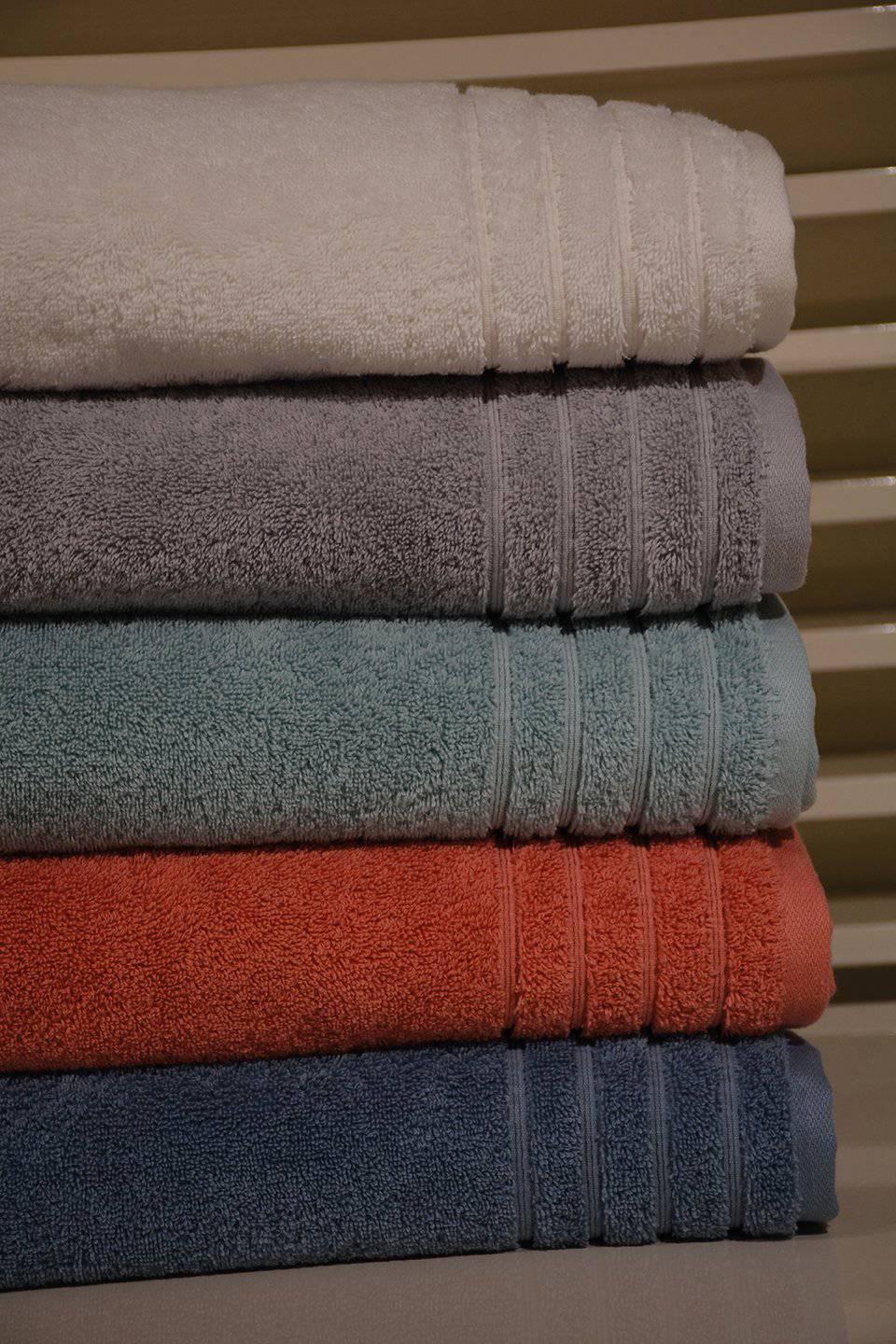 Epic Label Serviettes de toilette A&R Ar506 Organic Beach Towel
